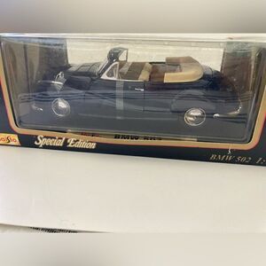 Maisto 1955 BMW 502 1:18 Diecast Car Black Convertible Collectible NIB
